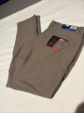 Greg Norman Men's Classic Stretch Pants - brindle color